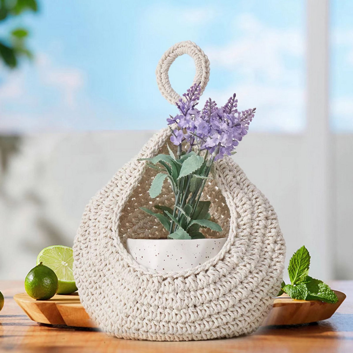 Woven Breads Baskets, Oval Small Fruit Baskets, Stackable Plastic Wicker Baskets for Serving Vegetables, Kitchen, Restaurant, Outdoor, Imitation Rattan, 1 Pcs, 7.48x5.11x2.75 7.87" x 1.97" Beige