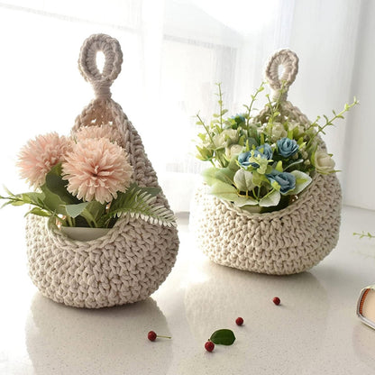 Woven Breads Baskets, Oval Small Fruit Baskets, Stackable Plastic Wicker Baskets for Serving Vegetables, Kitchen, Restaurant, Outdoor, Imitation Rattan, 1 Pcs, 7.48x5.11x2.75 13.78" x 11.81" Beige