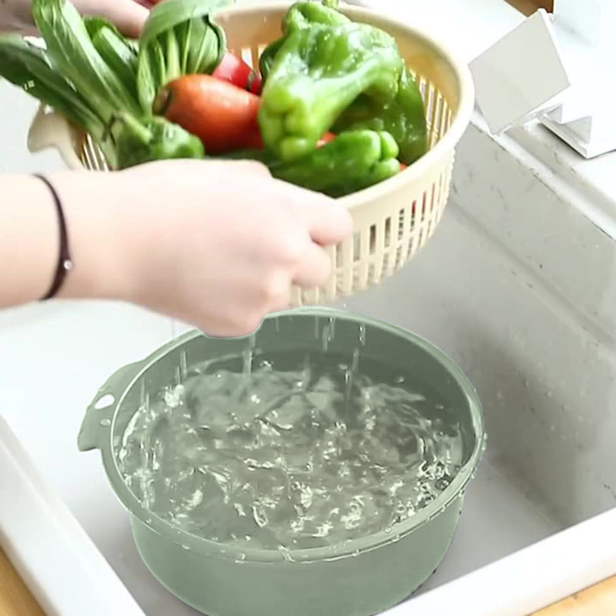 2 in 1 Kitchen Strainer Colander Bowls Set, Thickened Plastic Detachable Double Layer Drainage Basket Fruit Colander Draining Bowl Vegetable Washing Basket for Cleaning Washing, 7.87x3.54 7.87" x 3.54" Green