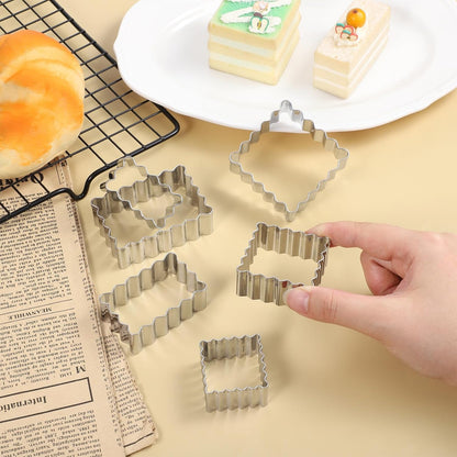 6 Pcs Scalloped Cookie Cutter Set, Square Cookie Cutter, Wavy Rectangle Cookies Cutters Set Scalloped Cutters Reusable Cookies Mold with Jagged Edge Design for a Special Event Holiday Everyday Treat