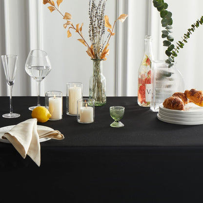 Table Cloth 60x102 Inch Black Tablecloth for 6 Foot Table Washable Polyester Rectangle Tablecloth for Buffet Table, Parties, Holiday Dinner, Wedding
