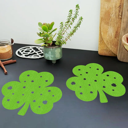 St Patricks Day Placemats Set of 4, Felt Green Shamrock Place Mats, Lucky Clover Table Mats for St Patrick's Day Irish Holiday Party Kitchen Dining Outdoor Indoor Decoration (Light Green)