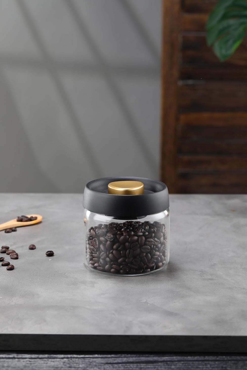 Airtight Borosilicate Glass Coffee Bean Storage Container with Vacuum Sealed Lid, 2pcs Food Storage Jars for Dry Goods, Coffee Bar Necessity